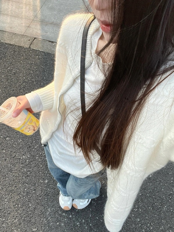 早秋穿搭上衣白色慵懒毛衣开衫外套女秋冬拉链宽松别致外搭针织衫|undefined