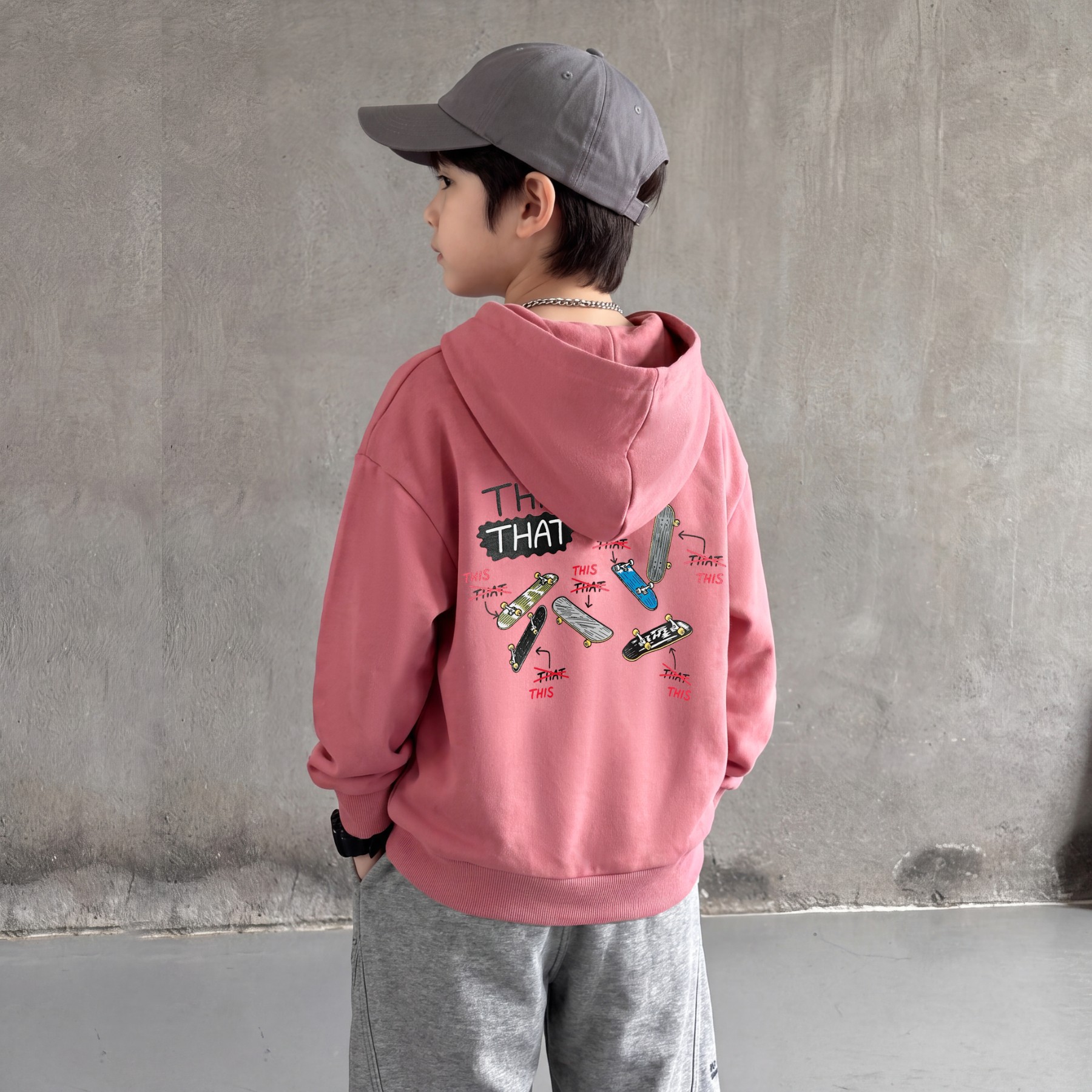 2026 Autumn New Style Children's American Retro Cartoon Print Loose-fitting Top for Boys and Big Kids, Hoodie/Sweatshirt