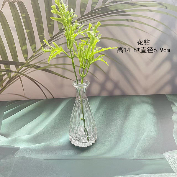 Retro light luxury relief transparent French mini glass vase living…