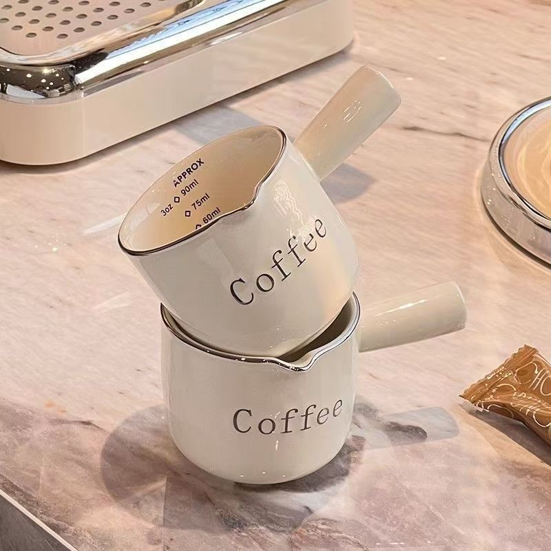High-Looking Ceramic Small Milk Cup, High Temperature Resistant Double Scale Small Milk Cup, Espresso Measuring Cup, Simple and Elegant Milky White