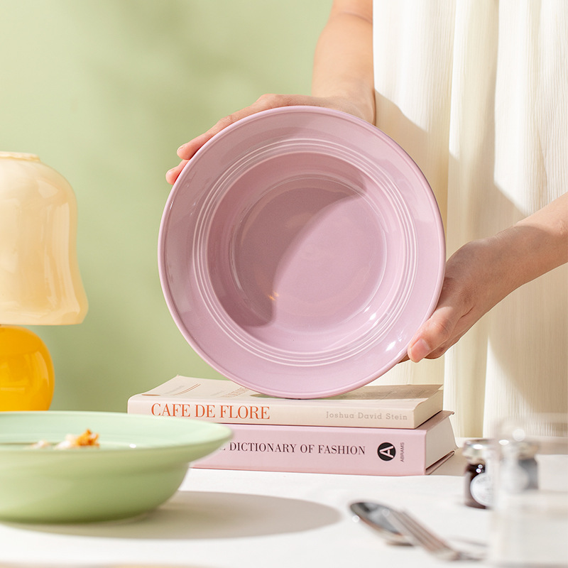 Plato de estilo crema de aspecto alto plato de cerámica simple plato de cena restaurante de alta gama hogar pasta redonda Placa de sombrero de paja