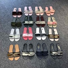 �W�����ND���Ứ�̽�ƽ����ЬŮ�r����Ƥ��Ьһ����Ь�⴩���l