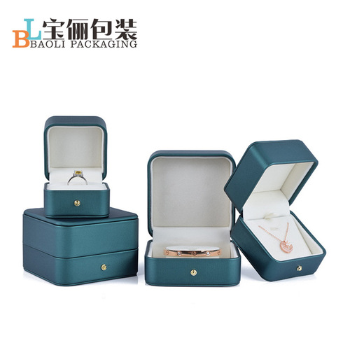 Rounded PU leather jewelry box ring box bracelet necklace jewelry display jewelry packaging watch box packaging box