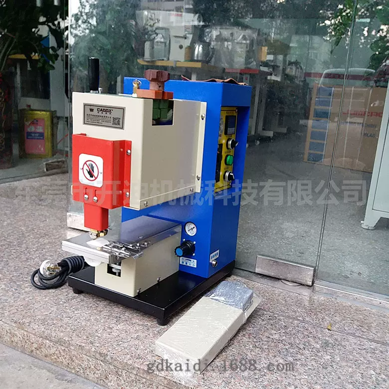 拉链上胶机  热熔胶拉链过胶机 热熔胶机