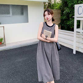 韩版时尚气质圆领格纹无袖连衣裙女2024夏季新款高级感显瘦长裙