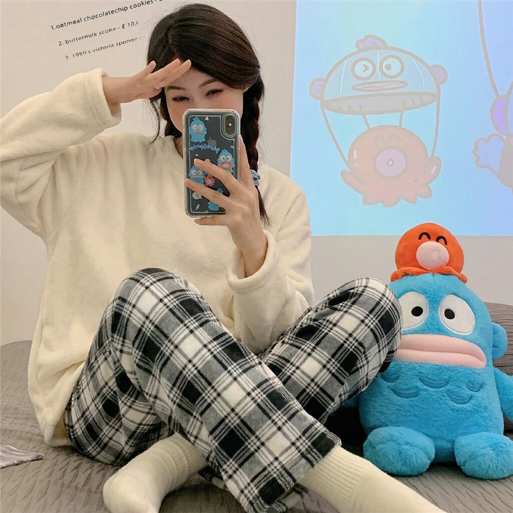 Pijama de mujer de franela y coralina, conjunto cálido y suave para otoño e invierno, moda femenina, venta directa de fábrica