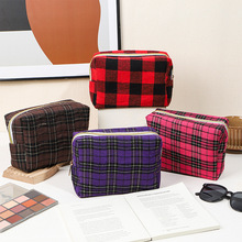 化妆包女 创意撞色格子ins大容量化妆刷收纳袋外出便携手提旅行袋