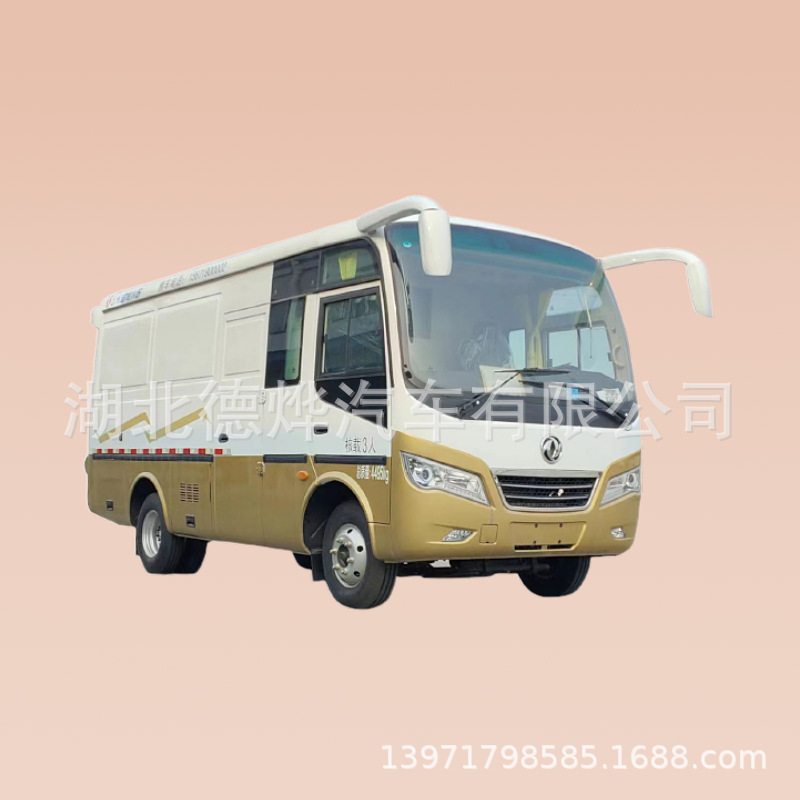 东风中巴厢式运输车 6米蓝牌 C证驾驶 国六玉柴140马力厢式货车