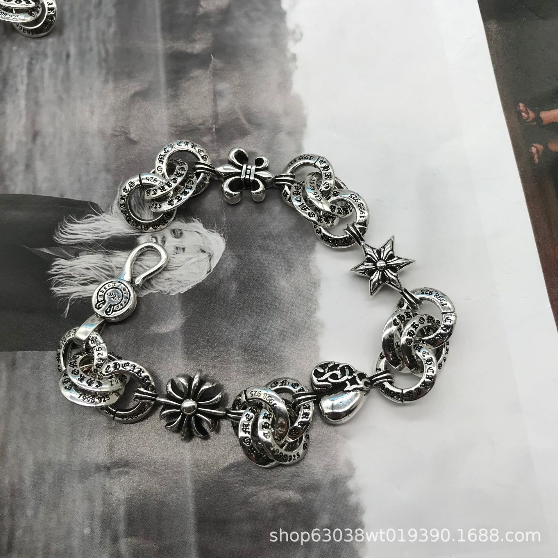 Multi -element bracelet