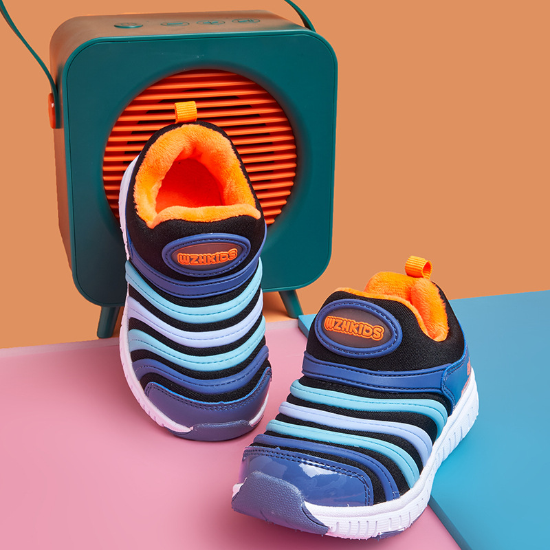 Zapatos deportivos de algodón de pelusa Xiaobo zapatos para bebés con suela suave antideslizante invierno zapatos para niños niñas niñas calentamiento orugas