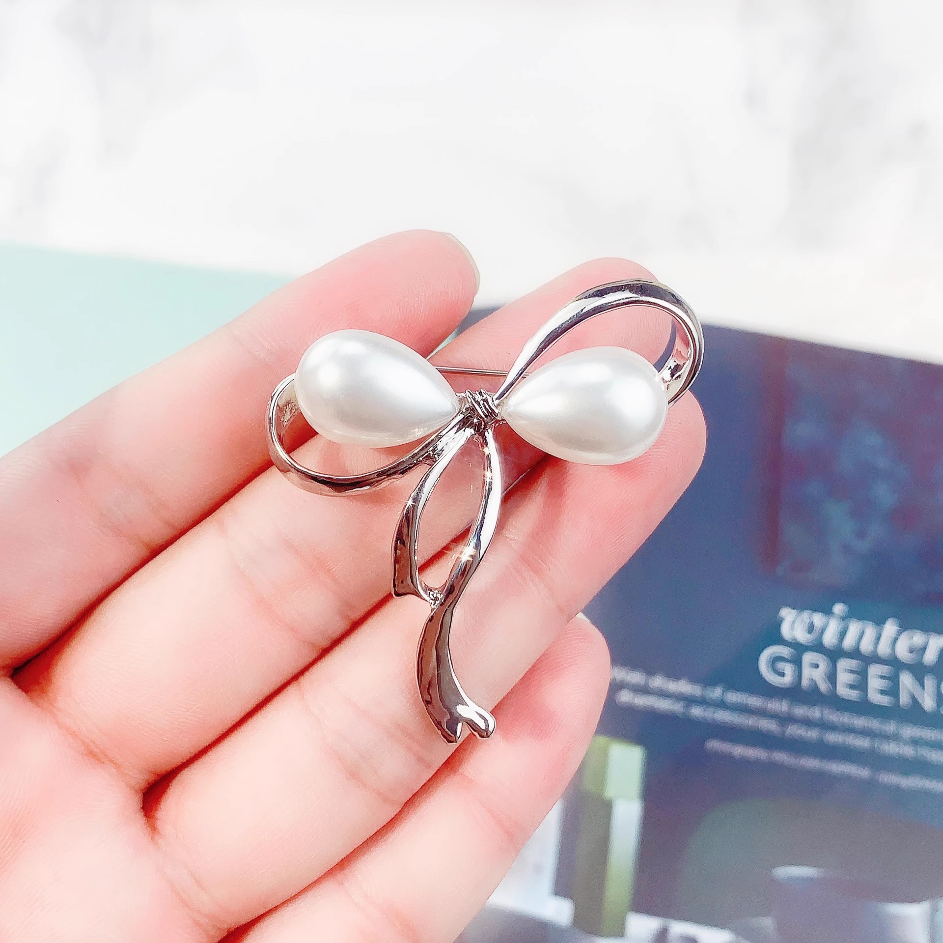 Pantalones de jeans de cintura, botones de cintura ajustados, botones ajustables fijos