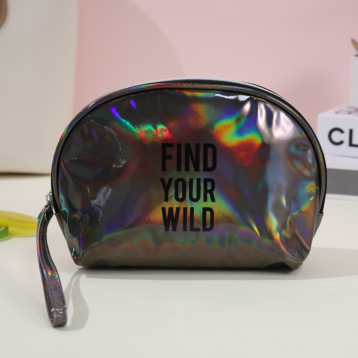 Spot bolsa de cosméticos láser de PU a prueba de agua bolsa de almacenamiento de lavado de viaje portátil bolsa de regalo de colores al por mayor