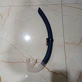 泳镜;泳帽;脚蹼、手蹼