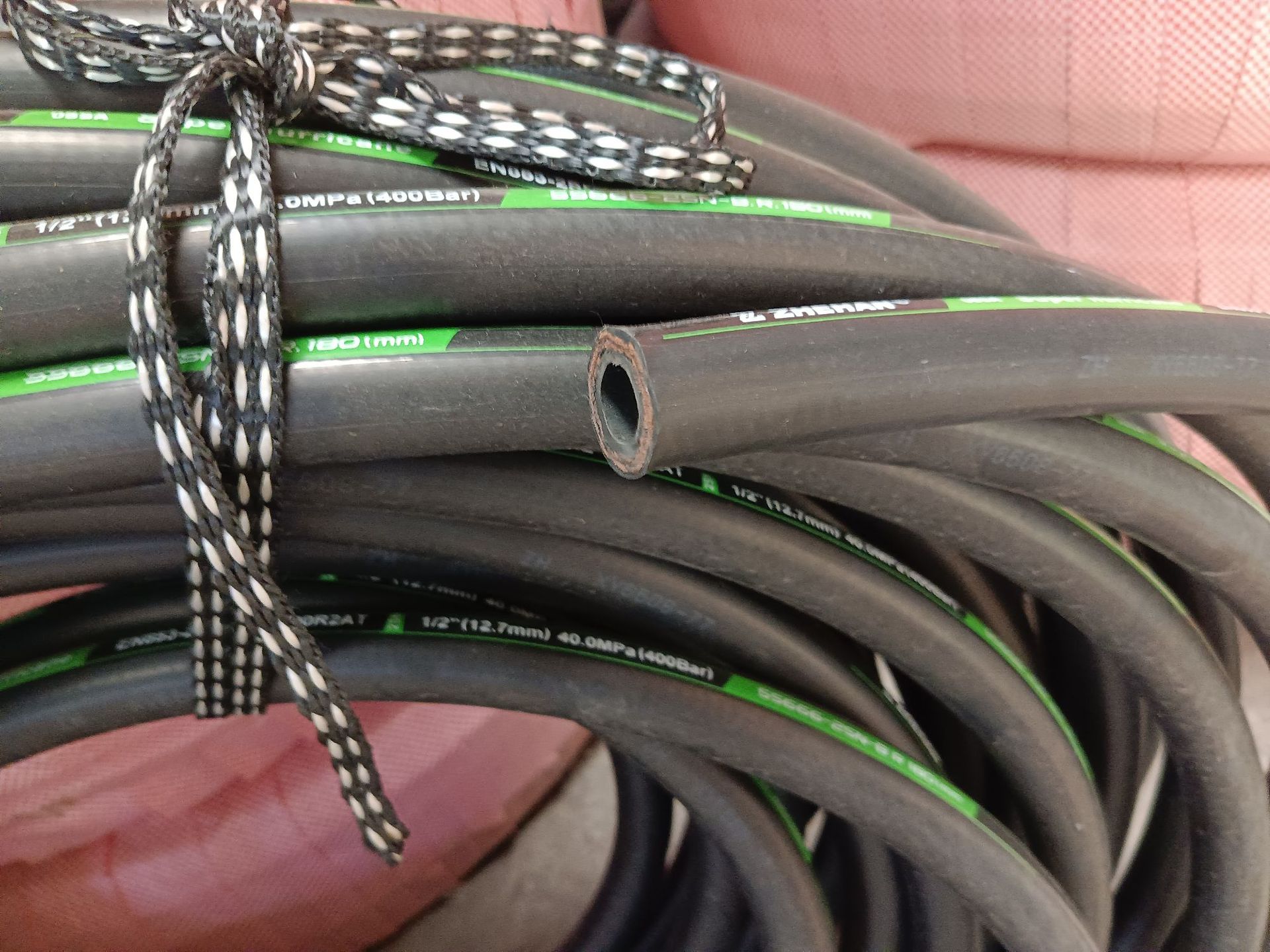 37fae40099dc13fa3f632ace5f2b7b