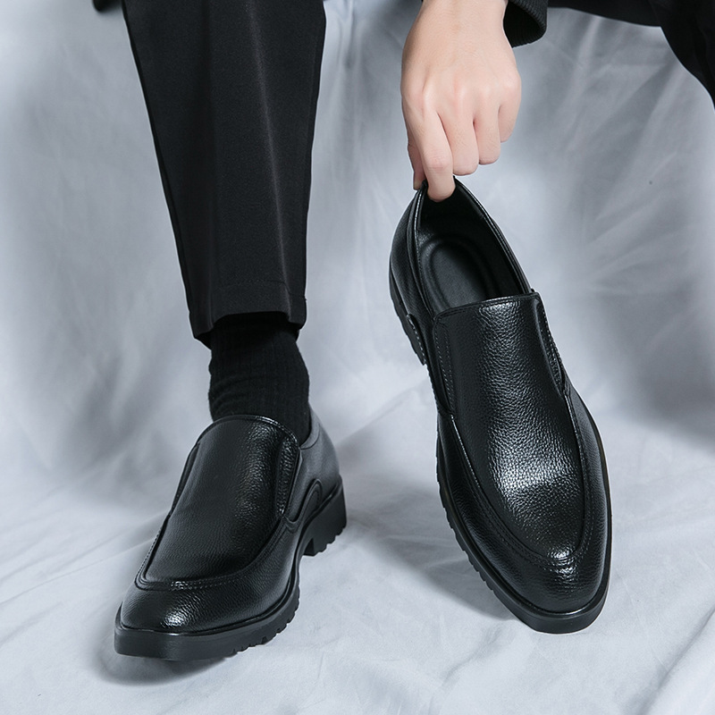 Transfronterizo de tamaño grande para hombres con un pie zapatos Lefour 2024 primavera y otoño 46 nuevos zapatos de cuero coreanos de moda zapatos de negocios