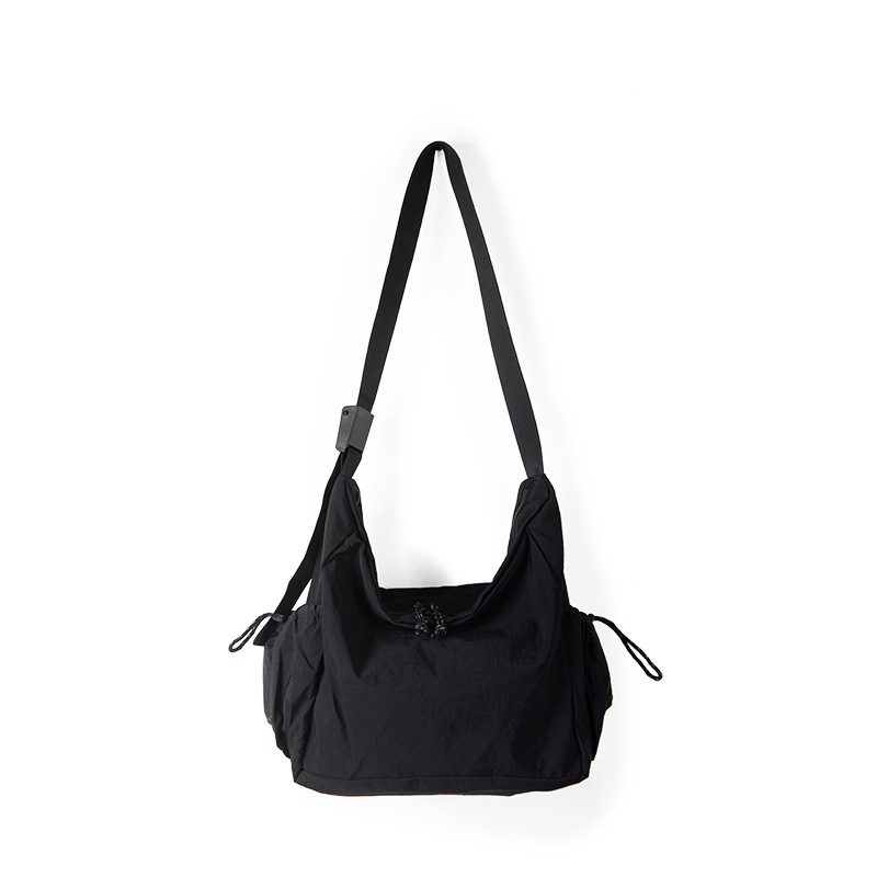 High end summer nylon versatile crossbody bag for female students commuting, single shoulder large capacity tote bag,_voghion.com