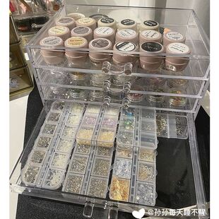 �����ռ{�м����z�����ռ{����Ӂ�����͸�����ʽ��Ƭ�����ռ{
