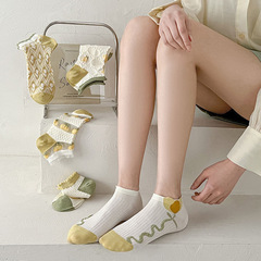 Socks for women spring and summer thin flower ladies Japanese style socks green small flower breathable boat socks three-dimensional socks cute