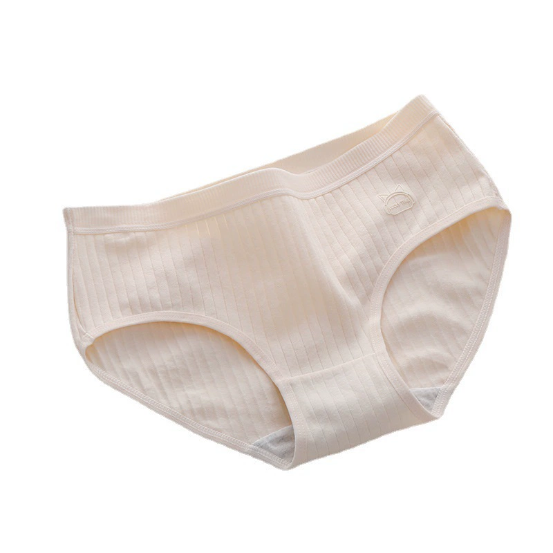 Удобное underwear средней посадки из хлопка в мягких цветах — идеальное повседневное и расслабляющее белье.
