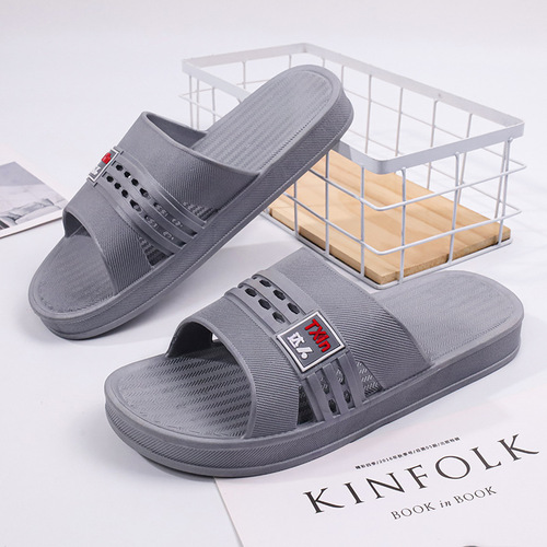 New sports slippers large size men's summer beach shoes men's bathroom bathing sandals wholesale beach shoes