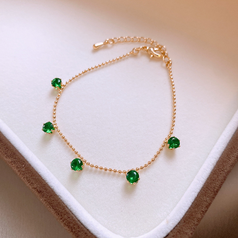 Pulsera de mariposa ovalada de diamantes de galvanoplastia de oro real Pulsera ajustable de estilo de palacio de lujo ligero Pulsera de moda de alta calidad para mujer