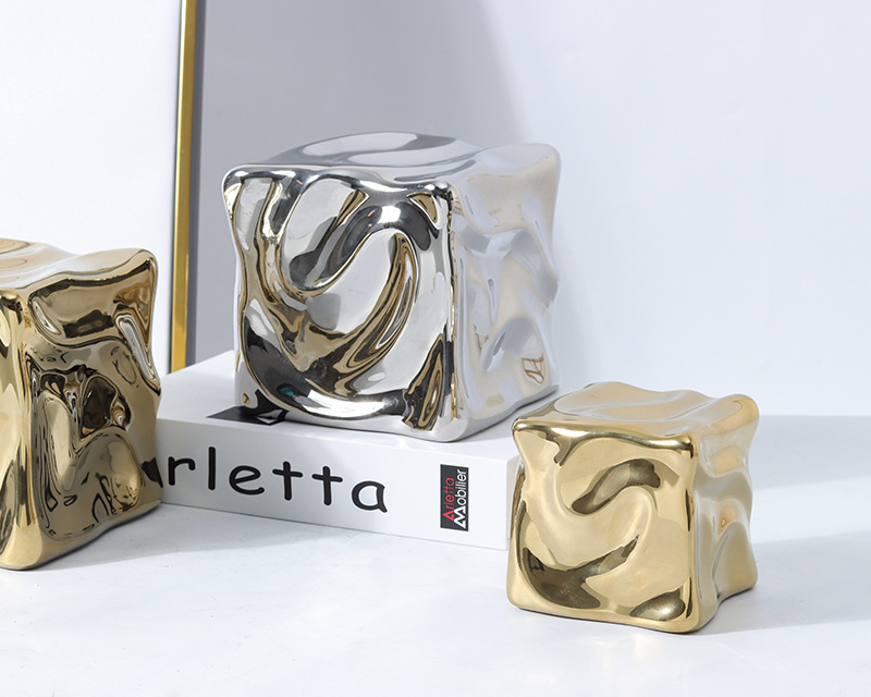 Modern Decorative Piece 4