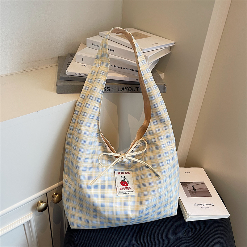 2025 New Japanese-Style Fresh Plaid Fashion Handbag Student Large Capacity School Tote Bag Women's Lunch Bag 2025 New Japanese-Style Fresh Plaid Fashion Handbag Student Large Capacity School Tote Bag Women's Lunch Bag