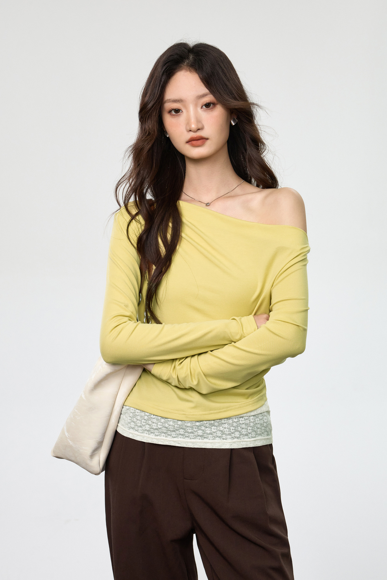 hmqViviiyNSAyin+WuaUt9Ly9Vn2po3R5oj7