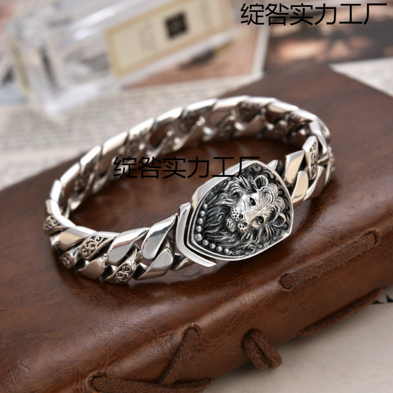 2025 New Domineering Lion Bracelet Personalized Men's Bracelet Punk Rock Fashion Cuban Chain Bracelet Available for Wholesale
