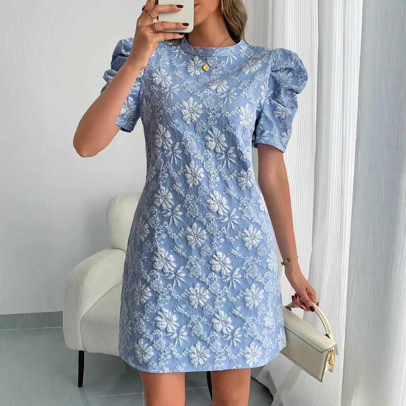 European and American Cross-Border 2025 Summer New Slim Fit Hip-Hugging Knee-Length Fashionable Temperament Commuter Casual Versatile Dress European and American Cross-Border 2025 Summer New Slim Fit Hip-Hugging Knee-Length Fashionable Temperament Commuter Casual Versatile Dress