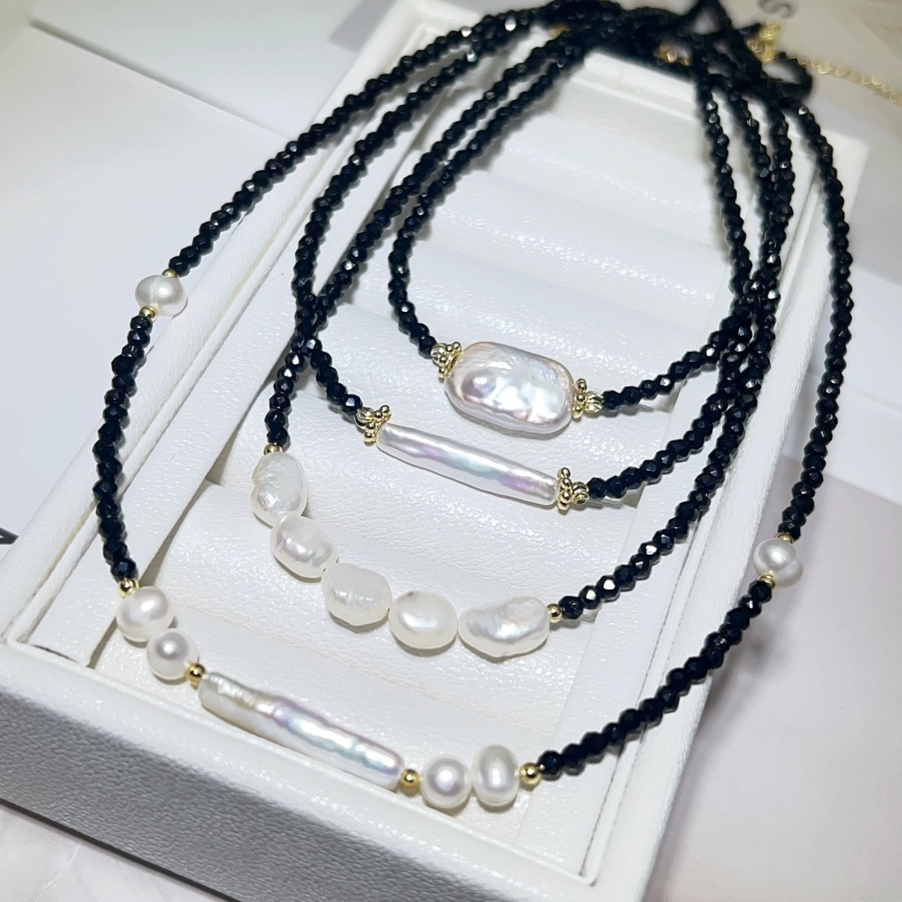 Retro chain for key bag  pearl, necklace from pearl, french style