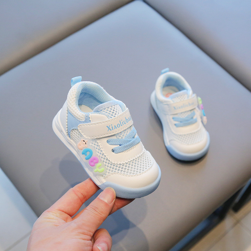 Primavera y verano Touwang zapatos para bebés pequeños zapatos para niños y niñas de suela blanda zapatos deportivos zapatos para bebés zapatos antideslizantes