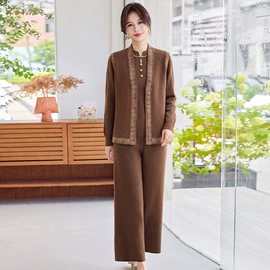 女式针织衫;时尚休闲套装;女式衬衫