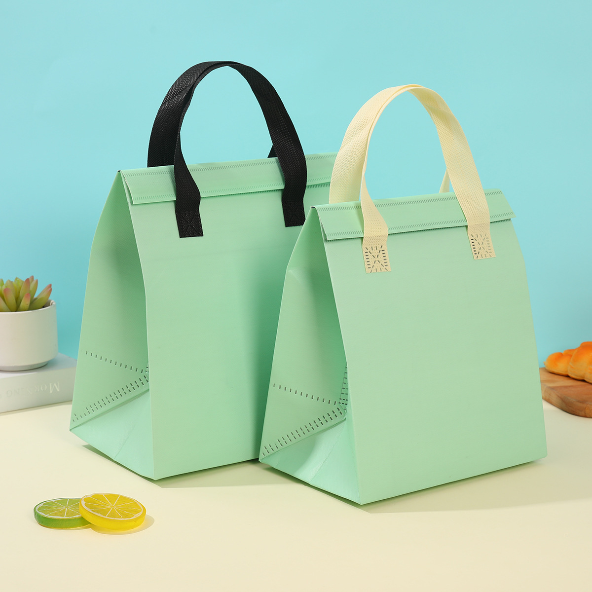 批发无纺布覆膜餐饮外卖打包袋便携式铝箔保温袋奶茶烧烤手提袋