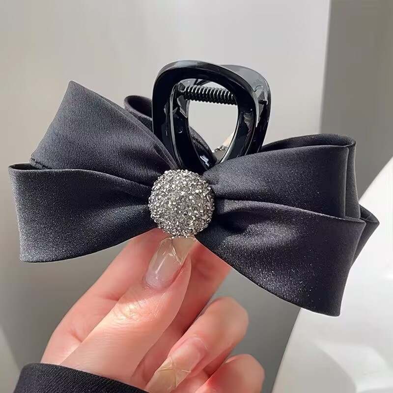 Satín de alta sensación, arco negro grande, clip de tiburón, toque de cabeza, clip de nube, clip de agarre, clip de cabello, tarjeta de cabello de mujer