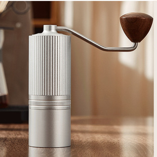 Grinder coffee machine hand-cranked CNC grinder coffee machine hand-cranked coffee machine spot cross-border portable coffee machine