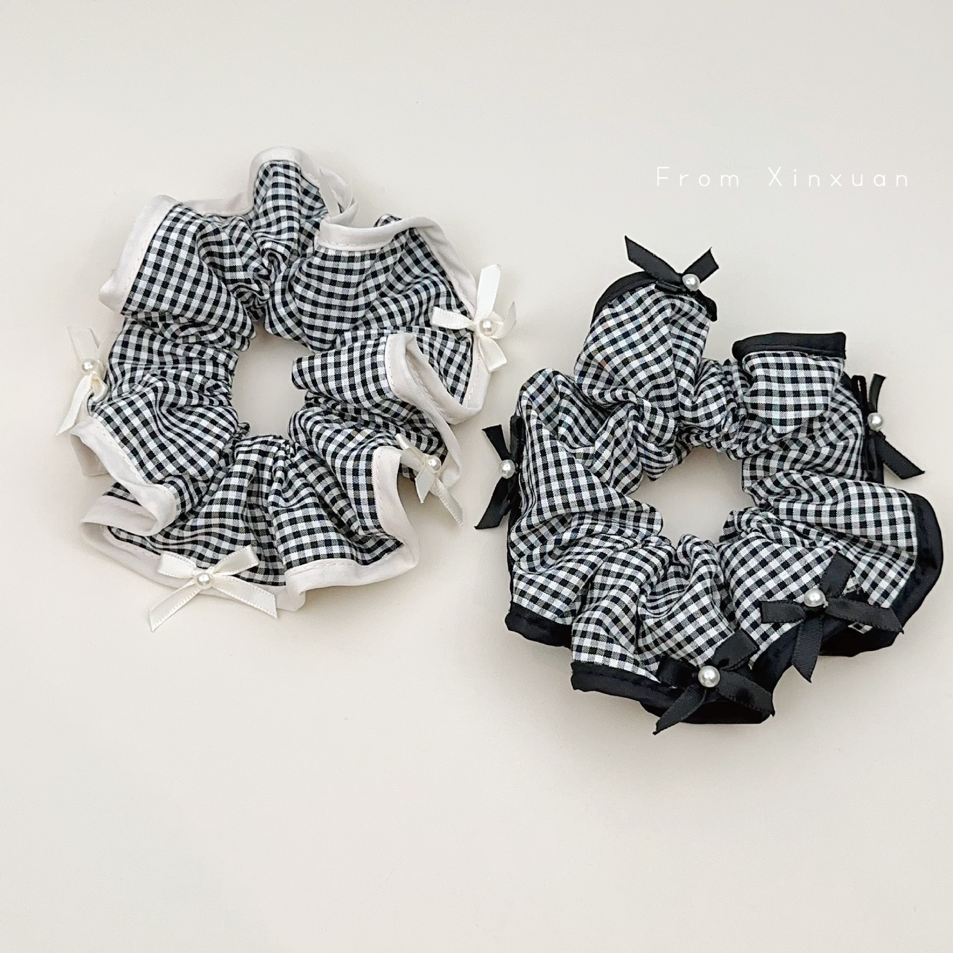 Scrunchie per capelli francese retrò a quadri con fiocco in tessuto_voghion.com