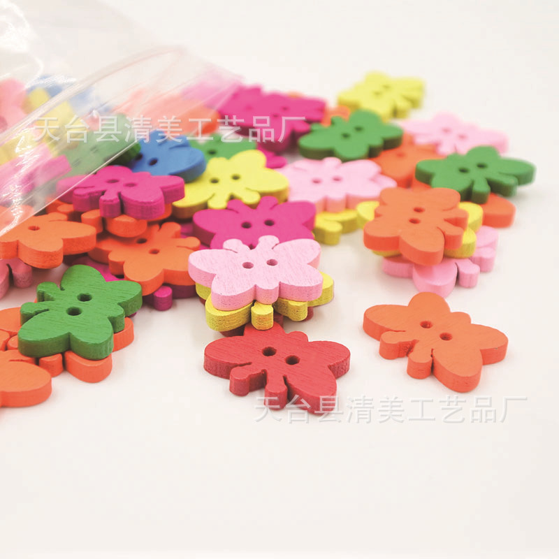 Mariposas de colores botones de madera ropa linda para niños decoración de madera pequeños accesorios de mariposa 100 pc/paquete