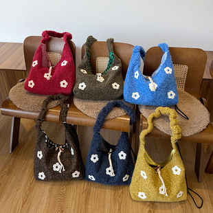 �����¿�������K���{���Ɇμ��б���������ϵ�L���ذ�Ů