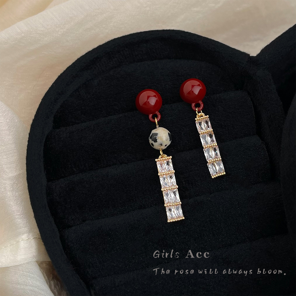 1_0014_耳语场景新水印 拷贝 11.jpg