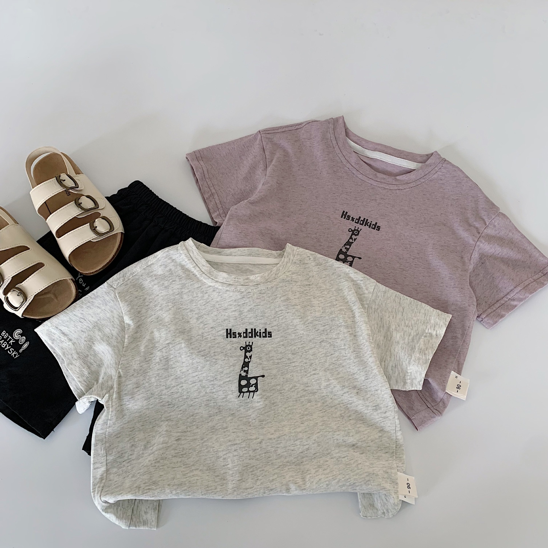 Camiseta para niños Maibao 2025 verano nuevo estilo coreano niños y niñas dibujos animados suéter de manga corta bebé verano al por mayor a