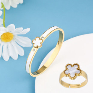 �W�����к��s�䓸߼��е������~�����C��ָ僽𲻵�ɫ�錚�Ʒ