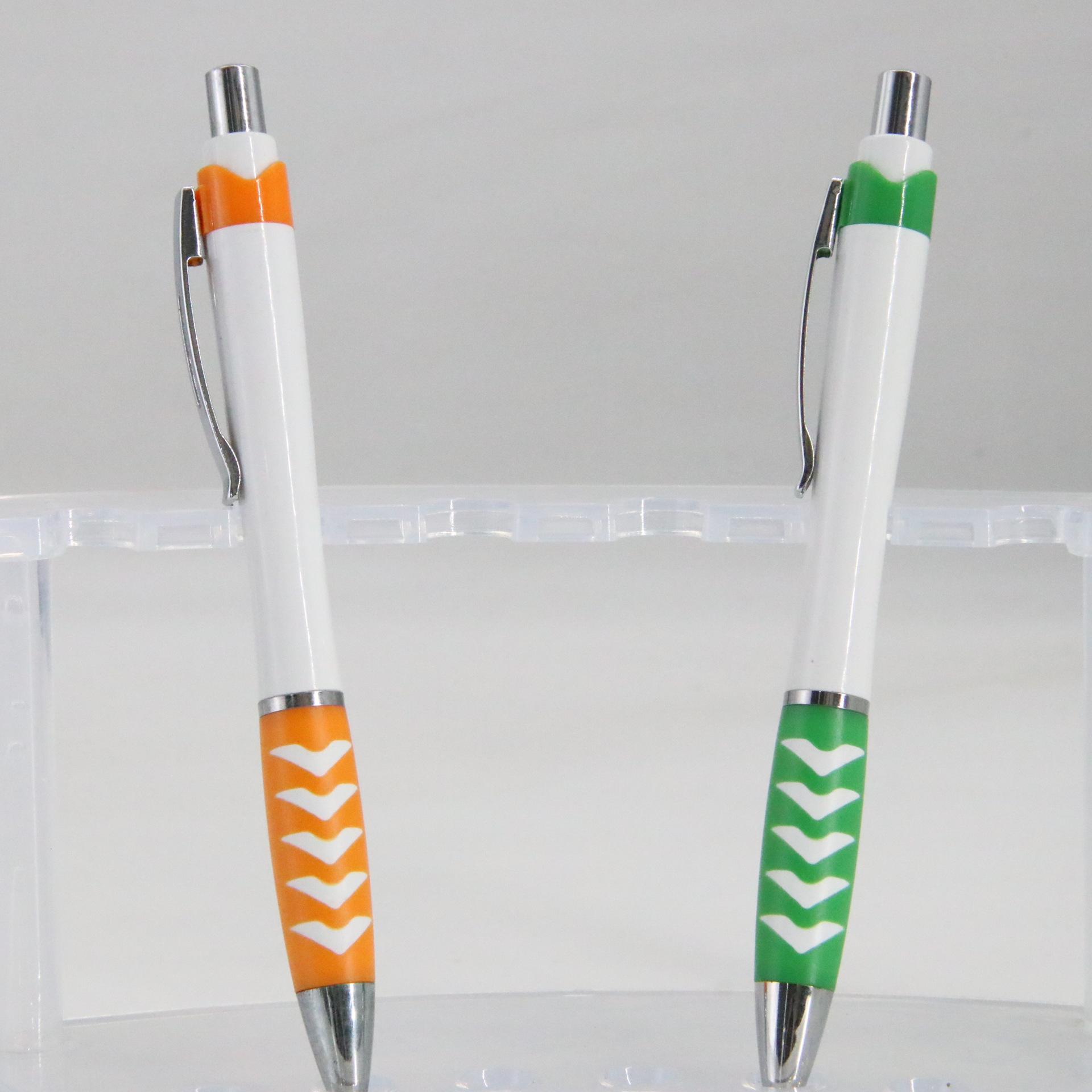 Prensa bolígrafo Bullet refill logo láser Oficina de suministros escolares fábrica al por mayor en stock publicidad pluma