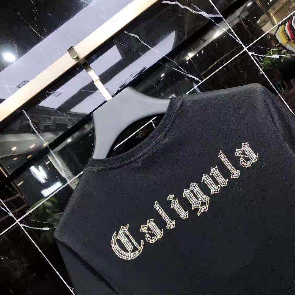 Men's Cotton T-shirt With Crown Diamond Detail Versatile Style_voghion.com