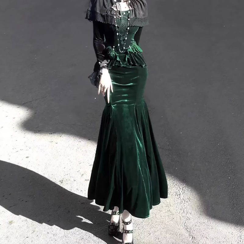 Dark Forest Lolita Green Waist-Cinching Mermaid Dress Elegant Slim-Fit Mature Evening Gown Lolita Long Dress Dark Forest Lolita Green Waist-Cinching Mermaid Dress Elegant Slim-Fit Mature Evening Gown Lolita Long Dress