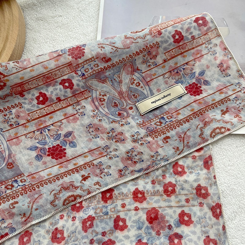 波西米亚装饰百搭丝巾春秋70方巾护颈领巾女秋季叠穿屁帘小围巾薄|undefined