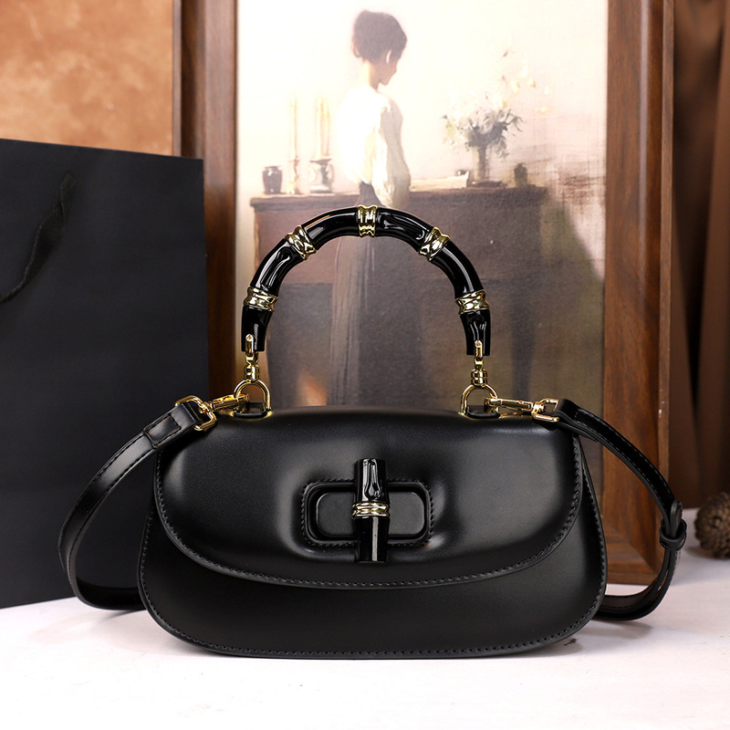 2025 Autumn and Winter New Satchel Saddle Bag Bamboo Niche Design High-End Single Shoulder Crossbody Bag Versatile for Work Clothing