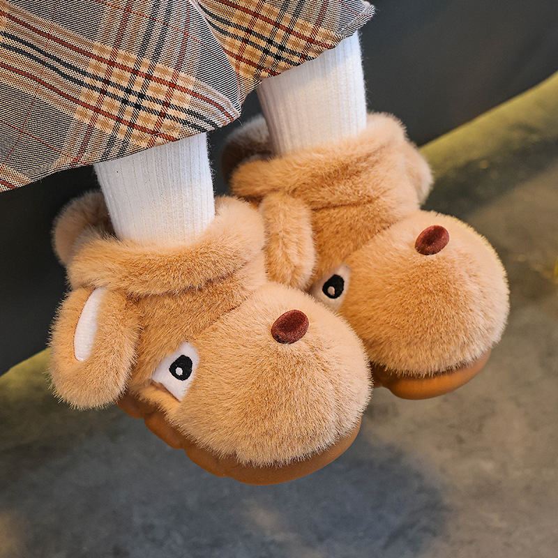 Otoño y invierno bolsas de tacones para niños, botas de algodón para niños y niñas, calentamiento y peluche para cachorros, zapatos de algodón para padres e hijos