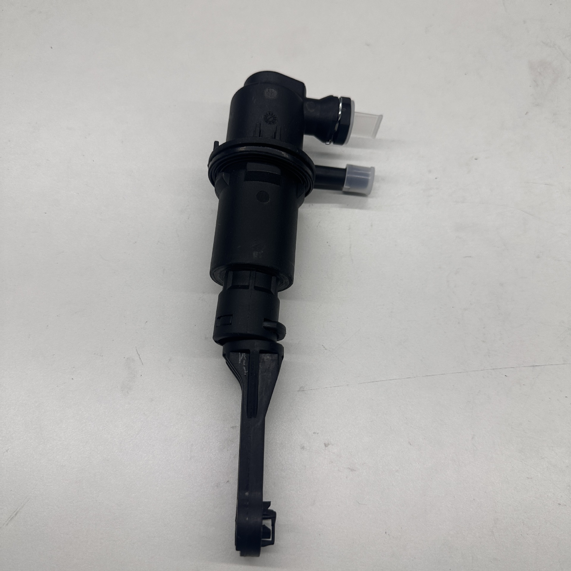 Clutch Master Cylinder Suitable for Pgt 207 2182C8 218259 9680028980 9680033480