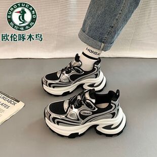 ���½����ذ��]ֱ�l���W����ľ�B�ϵ�ЬŮ���ļ��W�tС�������e�\